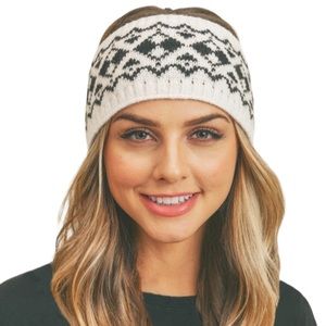 Diamond Knit Wool Blend Cream and Black Ear warmer